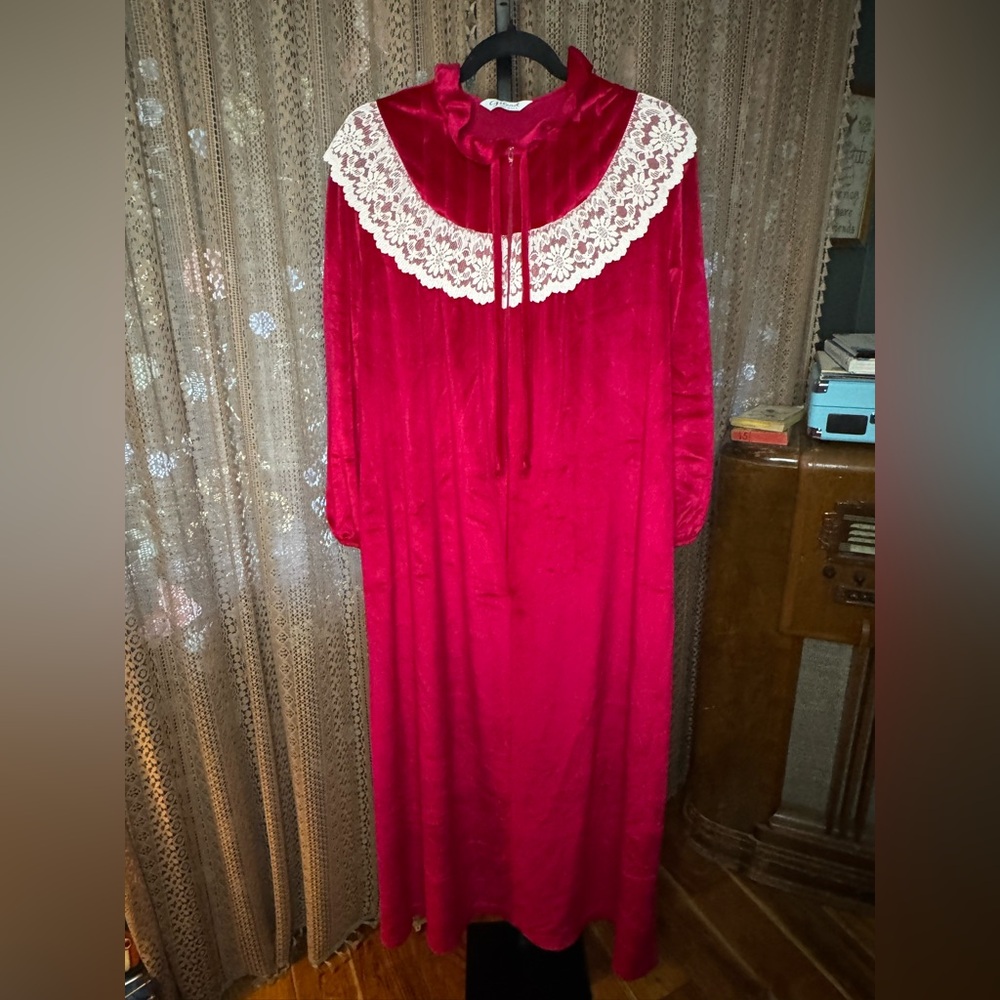 VTG Gilead Red Velvet Nightgown with Lace Collar